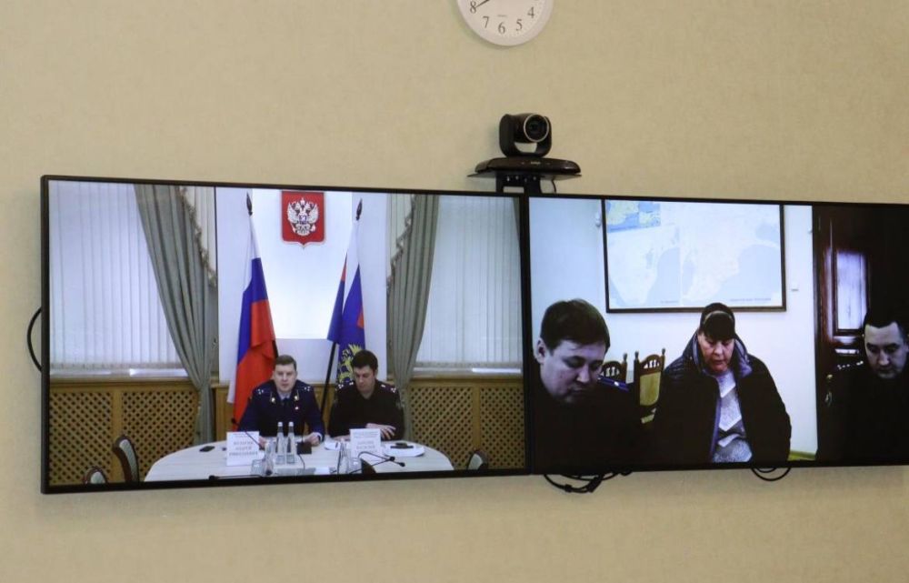 Заместитель прокурора Республики Крым Андрей Кулагин провел прием граждан Заместитель прокурора Республики Крым Андрей Кулагин провел прием граждан