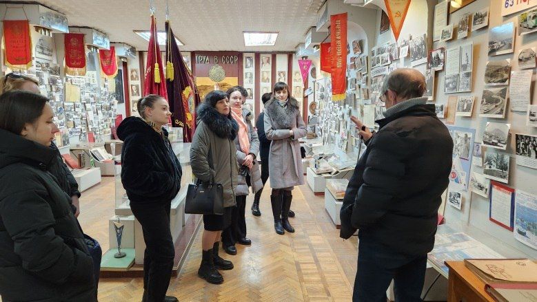 Архивисты посетили музей электротранспорта «Крымтроллейбус» Архивисты посетили музей электротранспорта «Крымтроллейбус»
