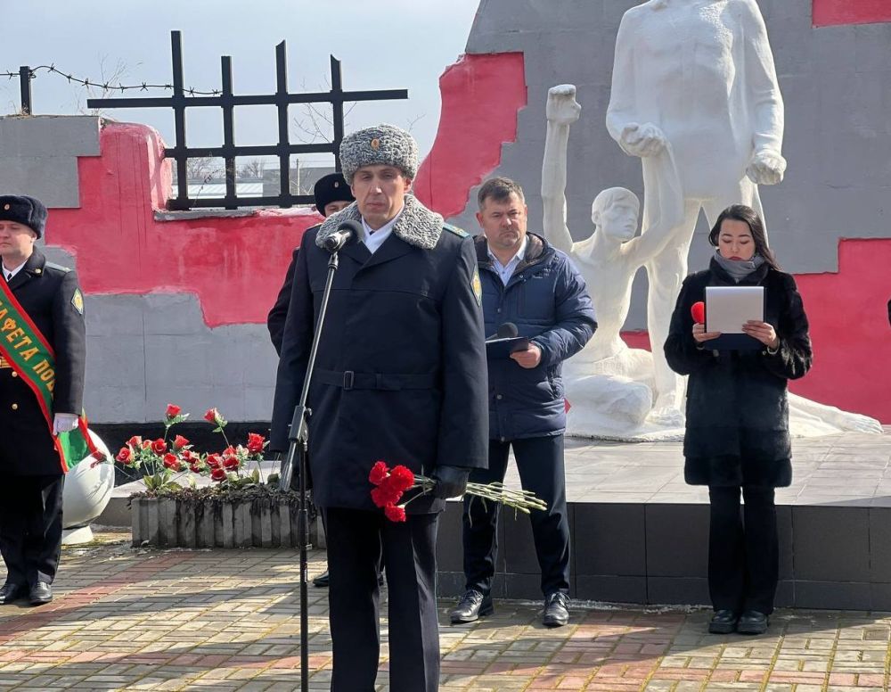 Сегодня, в преддверии 80-й годовщины Победы советского народа в Великой Отечественной войне наш город встретил Эстафету Победы Сегодня, в преддверии 80-й годовщины Победы советского народа в Великой Отечественной войне наш город встретил Эстафету Победы