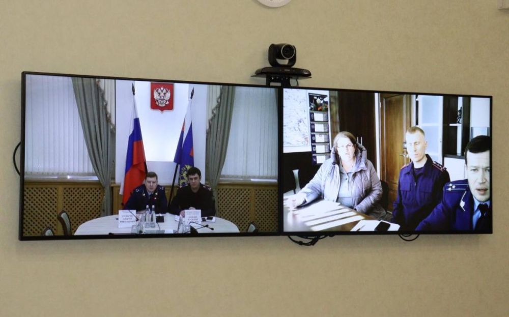 Заместитель прокурора Республики Крым Андрей Кулагин провел прием граждан Заместитель прокурора Республики Крым Андрей Кулагин провел прием граждан