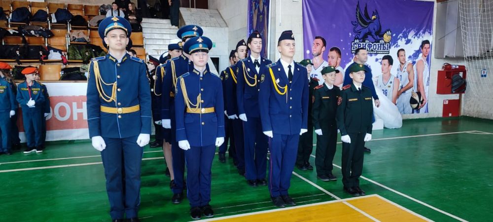 Юные евпаторийцы поучаствовали в региональном этапе военно-спортивного кадетского многоборья «Растим патриотов» Юные евпаторийцы поучаствовали в региональном этапе военно-спортивного кадетского многоборья «Растим патриотов»