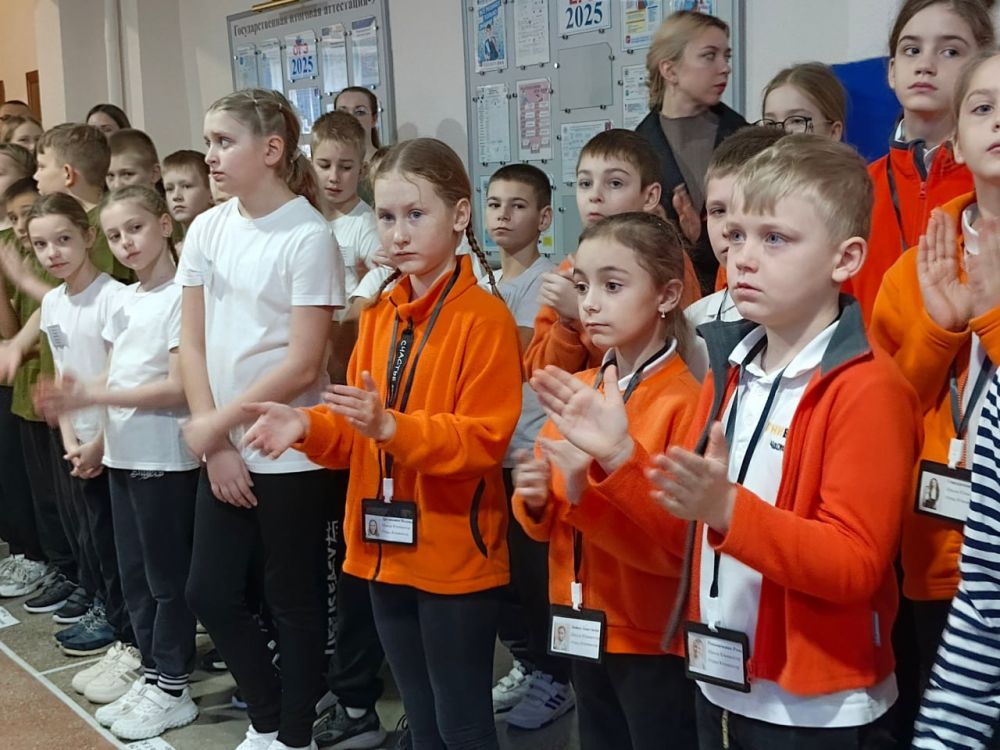 В Симферополе стартовал муниципальный этап «Зарница 2.0» В Симферополе стартовал муниципальный этап «Зарница 2.0»