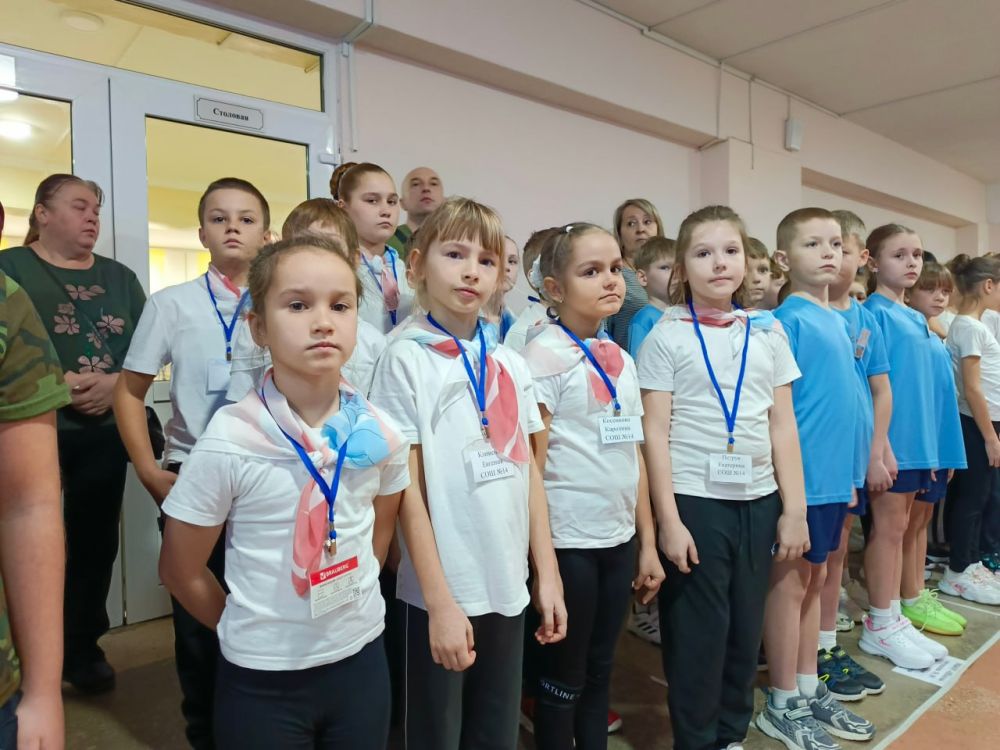 В Симферополе стартовал муниципальный этап «Зарница 2.0» В Симферополе стартовал муниципальный этап «Зарница 2.0»