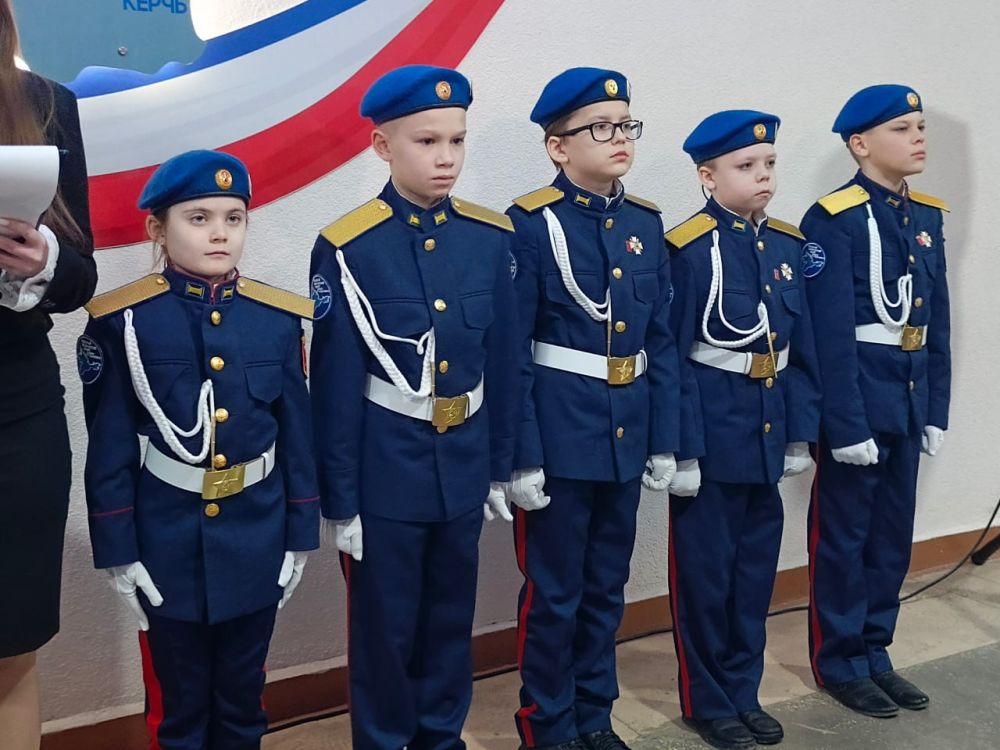 В Симферополе стартовал муниципальный этап «Зарница 2.0» В Симферополе стартовал муниципальный этап «Зарница 2.0»