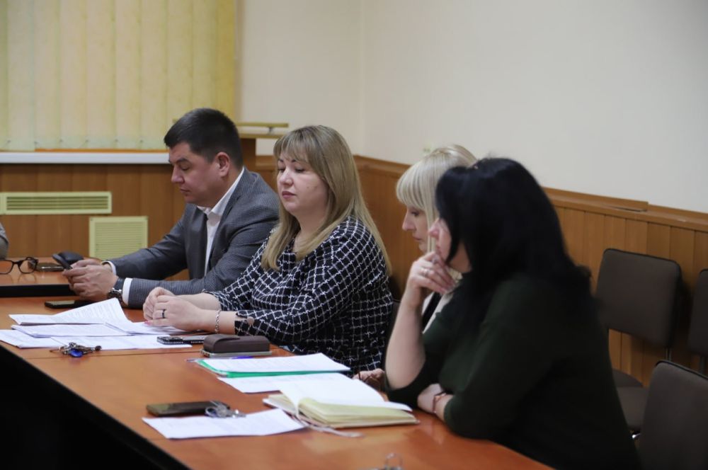 Анжелика Ястребова: В Бахчисарайском районе прошло заседание Оркомитета по подготовке и проведению мероприятий, приуроченных к 80-й годовщине Победы в Великой Отечественной войне 1941-1945 годов и памятным датам Анжелика Ястребова: В Бахчисарайском районе прошло заседание Оркомитета по подготовке и проведению мероприятий, приуроченных к 80-й годовщине Победы в Великой Отечественной войне 1941-1945 годов и памятным датам