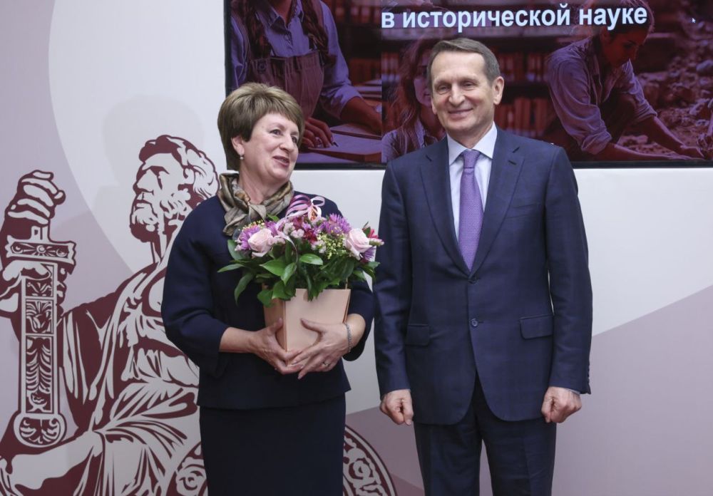 Екатерина Алтабаева: Приняла участие в круглом столе, посвящённом вкладу женщин в развитие исторической науки и образования Екатерина Алтабаева: Приняла участие в круглом столе, посвящённом вкладу женщин в развитие исторической науки и образования