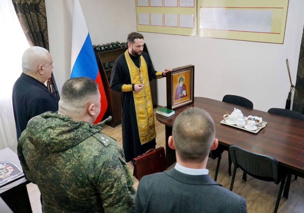 Александр Юрьев: Сегодня в рамках рабочего визита заместителя председателя Комитета Государственного Совета РК по строительству, жилищной политике и топливно-энергетическому комплексу Валерия Николаевича Аксёнова посетили... Александр Юрьев: Сегодня в рамках рабочего визита заместителя председателя Комитета Государственного Совета РК по строительству, жилищной политике и топливно-энергетическому комплексу Валерия Николаевича Аксёнова посетили...