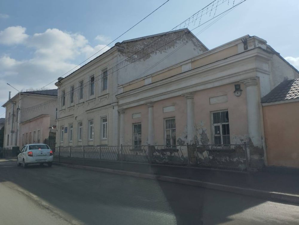 Специалистами управления муниципального контроля проводится работа с собственниками заброшенных зданий по приведению их в надлежащий вид Специалистами управления муниципального контроля проводится работа с собственниками заброшенных зданий по приведению их в надлежащий вид