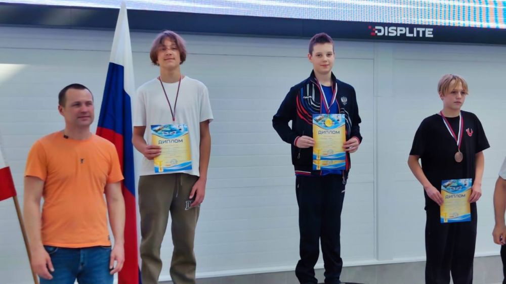 #знайнаших. Керчане показали отличные результаты на турнире "FINNA CUP" Соревнования прошли 1 марта 2025 года в городе Симферополь во Дворце водных видов спорта ГБУ ДО РК "СШ ВВС"им. Маргаритова В.С.". Всего принимали... #знайнаших. Керчане показали отличные результаты на турнире "FINNA CUP" Соревнования прошли 1 марта 2025 года в городе Симферополь во Дворце водных видов спорта ГБУ ДО РК "СШ ВВС"им. Маргаритова В.С.". Всего принимали...