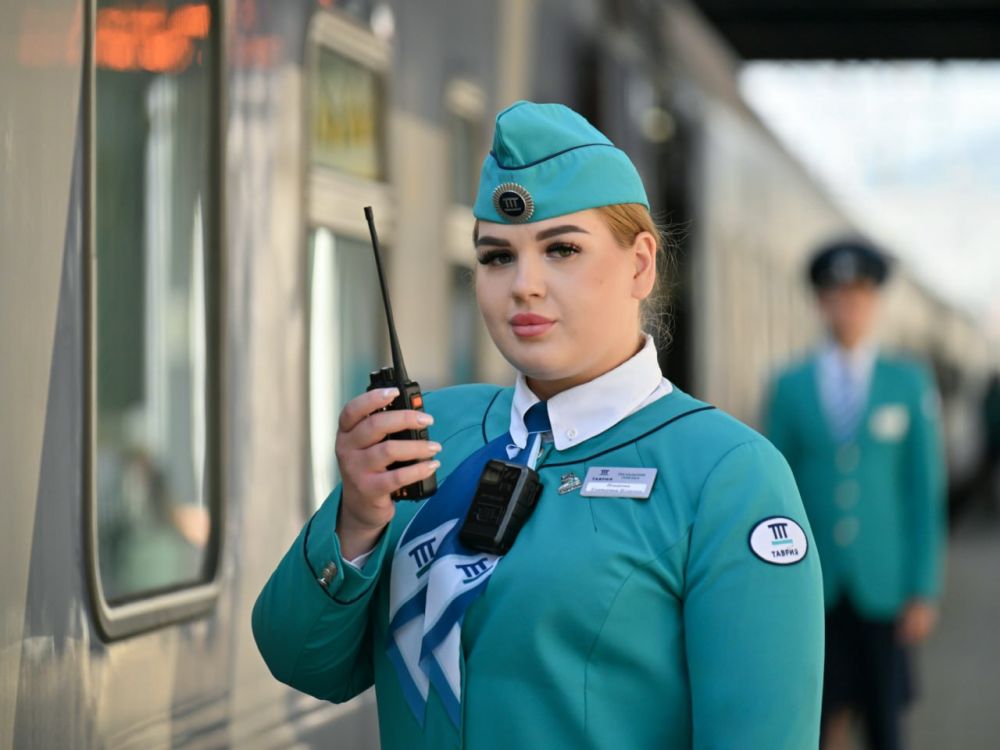 С Международным женским днем, наши дорогие, прекрасные и умные девушки! С Международным женским днем, наши дорогие, прекрасные и умные девушки!