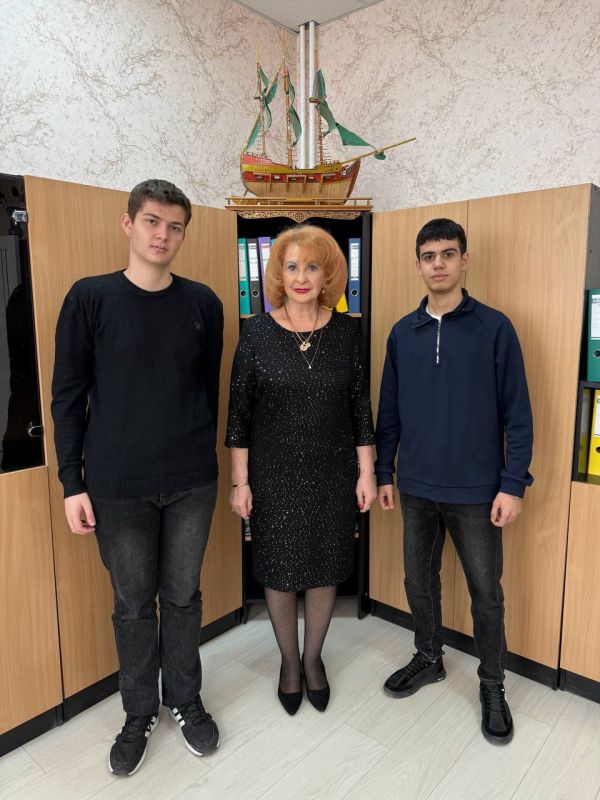 Эммилия Леонова: С 8 Марта!. Поздравляю с Женским Днём! Эммилия Леонова: С 8 Марта!. Поздравляю с Женским Днём!