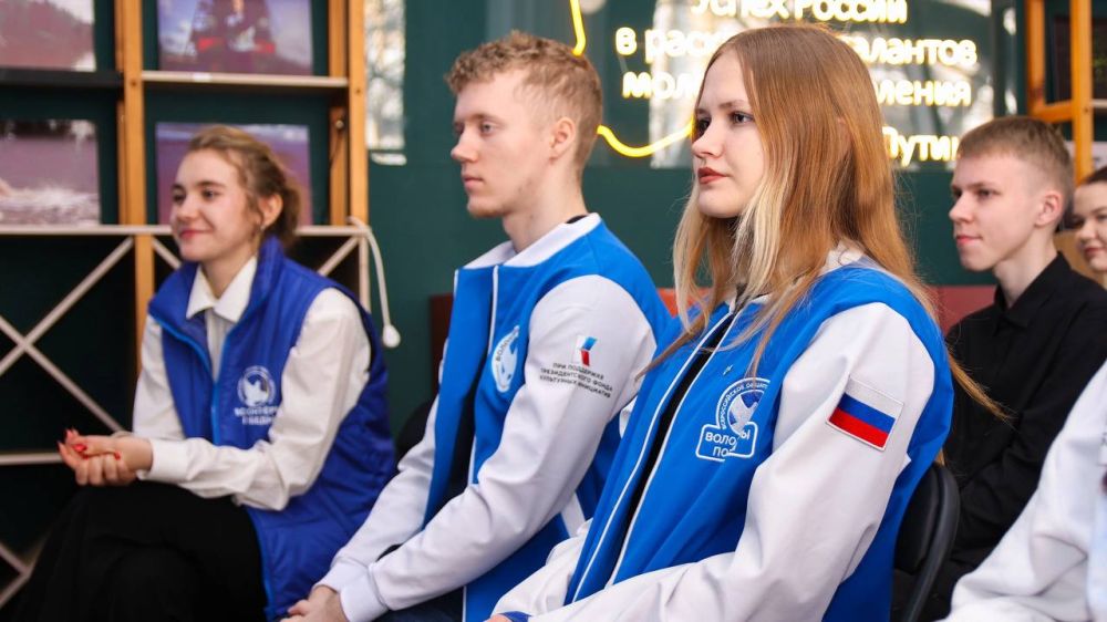 Встреча в рамках проекта «ГосСтарт» Встреча в рамках проекта «ГосСтарт»