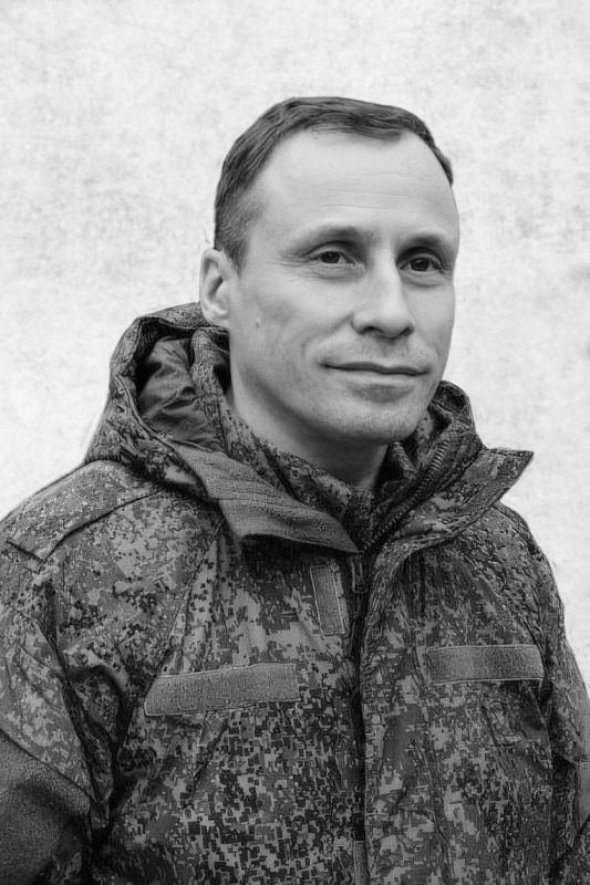 Севастопольцы простились с двумя бойцами СВО Михаилом Кузовским и Владимиром Сухаревым Севастопольцы простились с двумя бойцами СВО Михаилом Кузовским и Владимиром Сухаревым