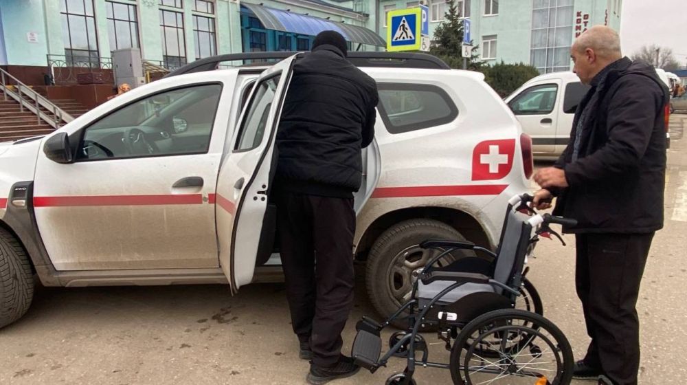 Игорь Кастюкевич: Навестил пострадавшую при обстреле в Новой Каховке девушку, которую при поддержке нашей команды отправляли на лечение в Москву. Игорь Кастюкевич: Навестил пострадавшую при обстреле в Новой Каховке девушку, которую при поддержке нашей команды отправляли на лечение в Москву.