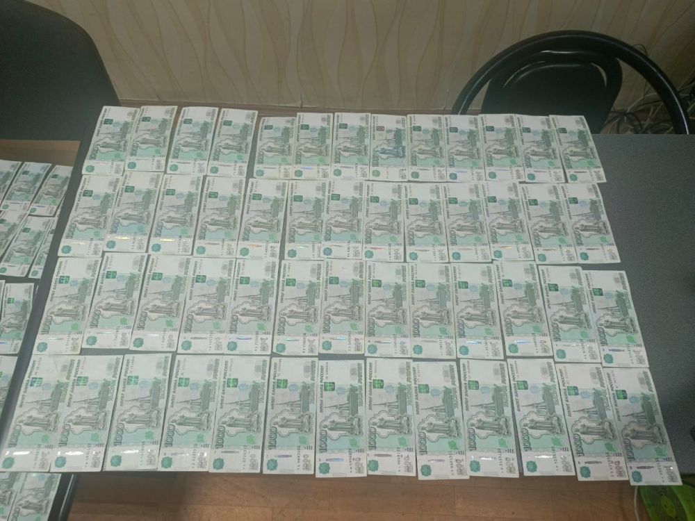 92 тысячи рублей присвоил себе крымчанин, но не успел потратить 92 тысячи рублей присвоил себе крымчанин, но не успел потратить