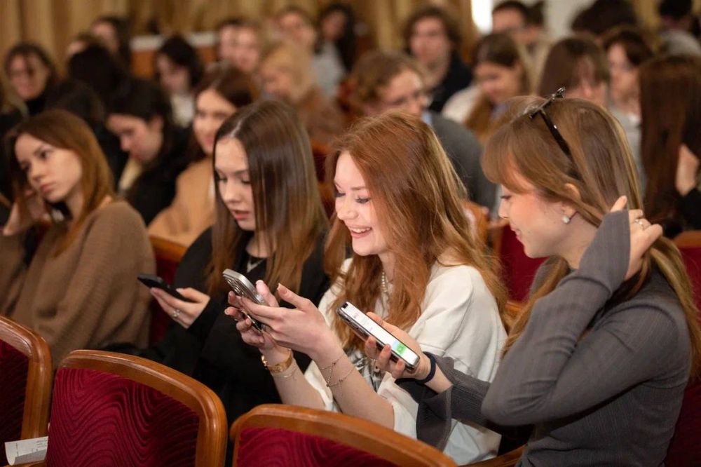 Время действовать — ваш Ход Время действовать — ваш Ход