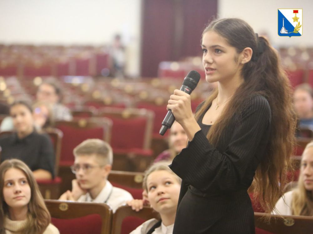 А вы знали, что в театре им. Луначарского проходят «Студенческие вторники» А вы знали, что в театре им. Луначарского проходят «Студенческие вторники»