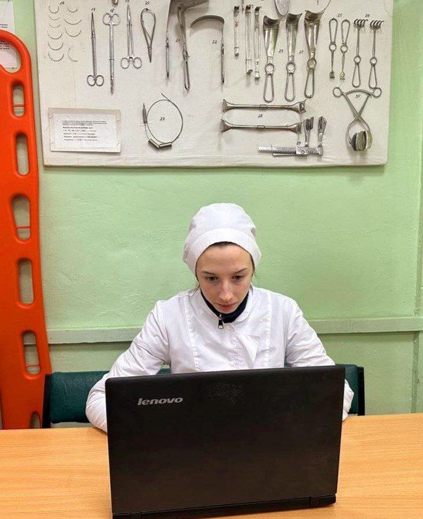 Студентка Ялтинского медколледжа Вера Стрибная стала «непревзойденным лидером в оказании неотложной медицинской помощи» Студентка Ялтинского медколледжа Вера Стрибная стала «непревзойденным лидером в оказании неотложной медицинской помощи»