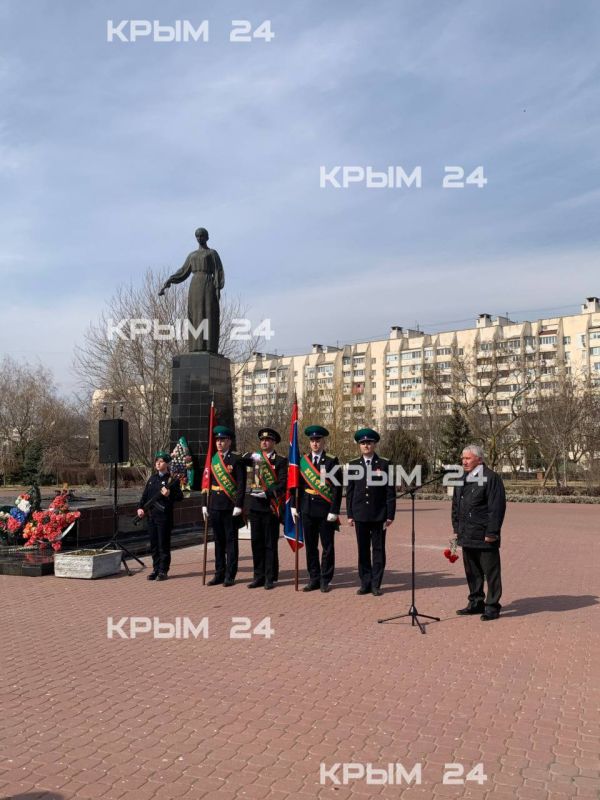 В Евпаторию доставили символ «Эстафеты Победы» В Евпаторию доставили символ «Эстафеты Победы»