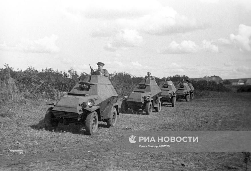 В спецпроекте «Фотоальбом Победы» мы каждый день публикуем небольшую подборку фотографий военных лет В спецпроекте «Фотоальбом Победы» мы каждый день публикуем небольшую подборку фотографий военных лет
