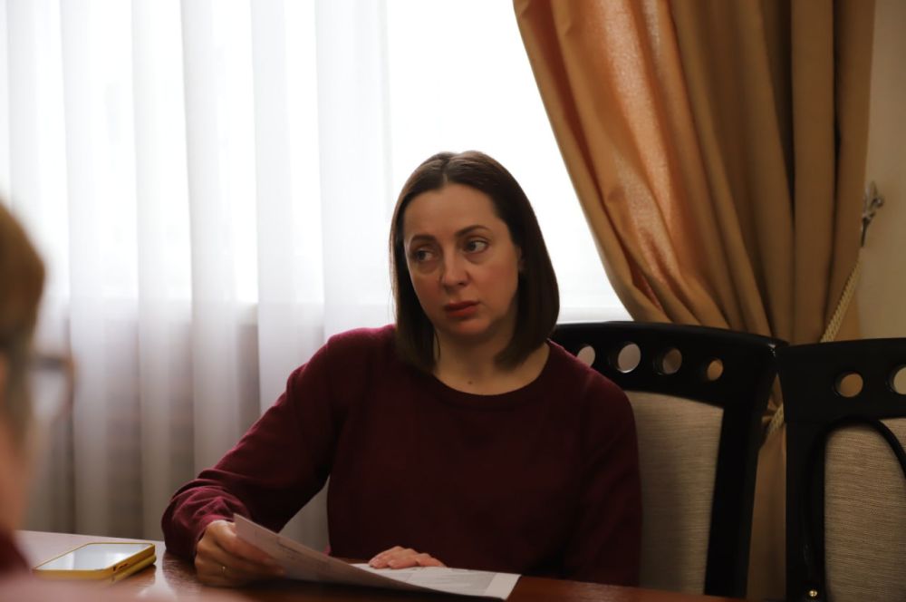 Сегодня состоялся личный прием граждан первым заместителем главы администрации Бахчисарайского района Энвером Аблаевым Сегодня состоялся личный прием граждан первым заместителем главы администрации Бахчисарайского района Энвером Аблаевым