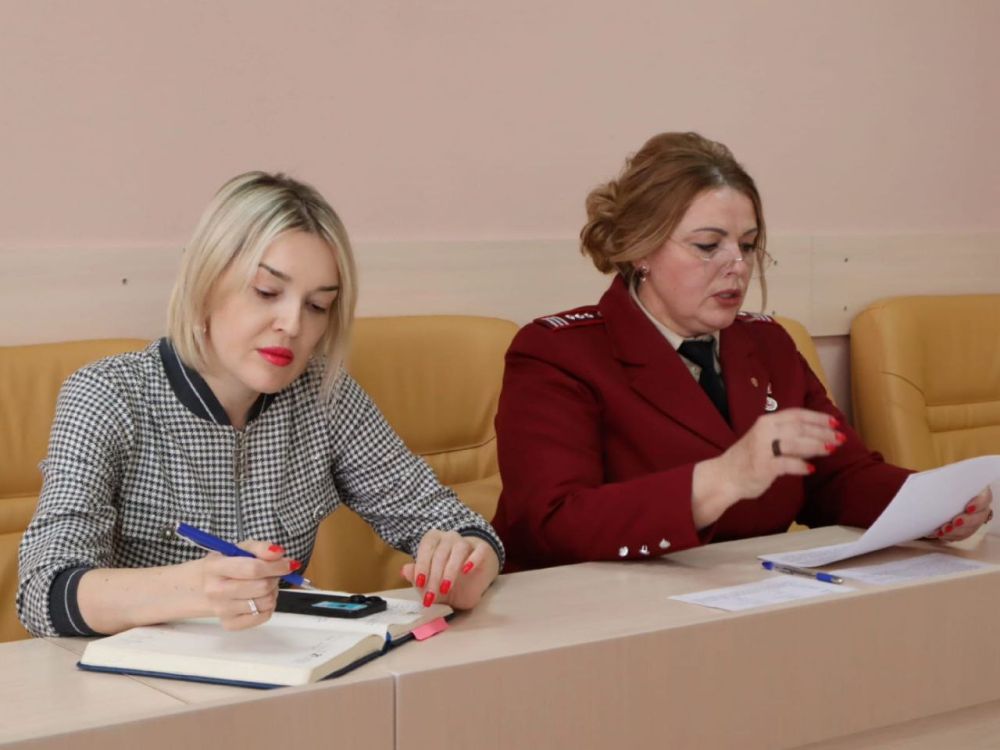 Глава администрации Джанкойского района Инна Федоренко провела заседание межведомственной санитарно-противоэпидемической комиссии Глава администрации Джанкойского района Инна Федоренко провела заседание межведомственной санитарно-противоэпидемической комиссии