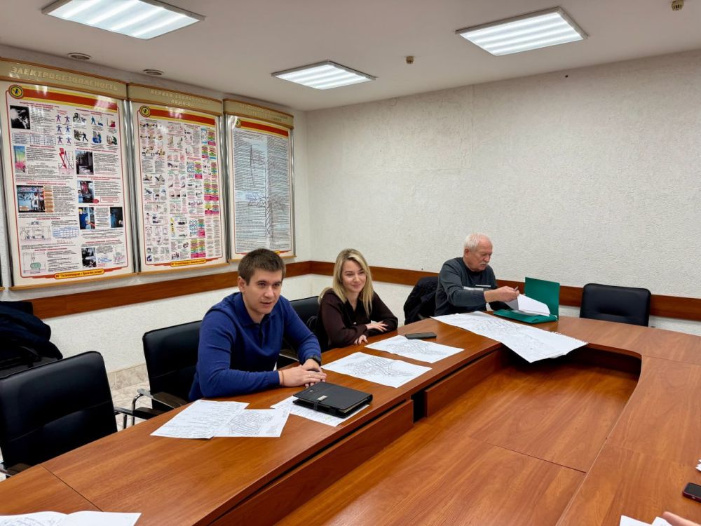 Заместителем главы администрации Мысиной М. принято участие в совещании под председательством заместителя министра топлива и энергетики Республики Крым Пихтерёва О. по вопросу газификации в селе Строгоновка Заместителем главы администрации Мысиной М. принято участие в совещании под председательством заместителя министра топлива и энергетики Республики Крым Пихтерёва О. по вопросу газификации в селе Строгоновка