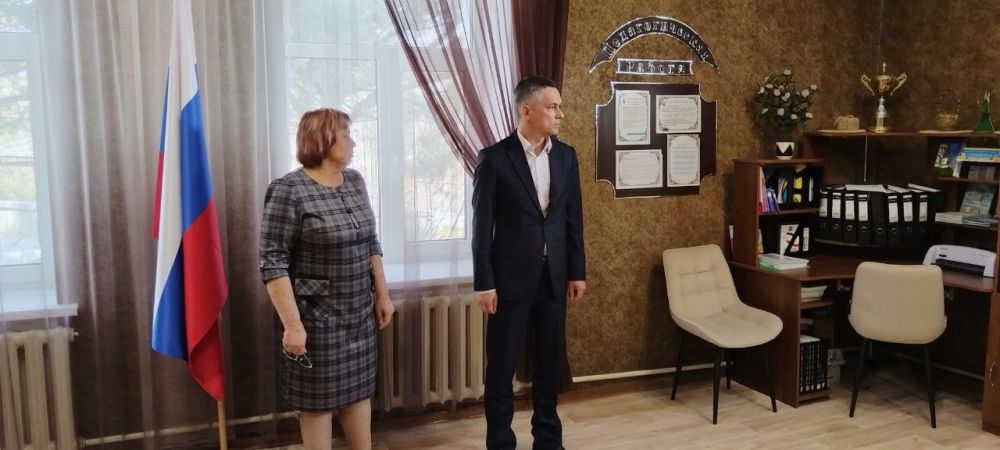 Сергей Петелин: Совместно с главой Перовского сельского поселения Гудимой А. совершили рабочую поездку по населенным пунктам поселения: Константиновка, Партизанское, Каштановое и Кизиловое Сергей Петелин: Совместно с главой Перовского сельского поселения Гудимой А. совершили рабочую поездку по населенным пунктам поселения: Константиновка, Партизанское, Каштановое и Кизиловое
