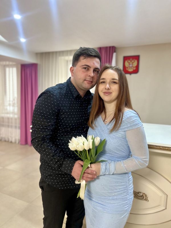 Отделы ЗАГС Крыма рассказали о количестве регистраций брачных союзов и рождений за период двух прошлых недель. Отделы ЗАГС Крыма рассказали о количестве регистраций брачных союзов и рождений за период двух прошлых недель.