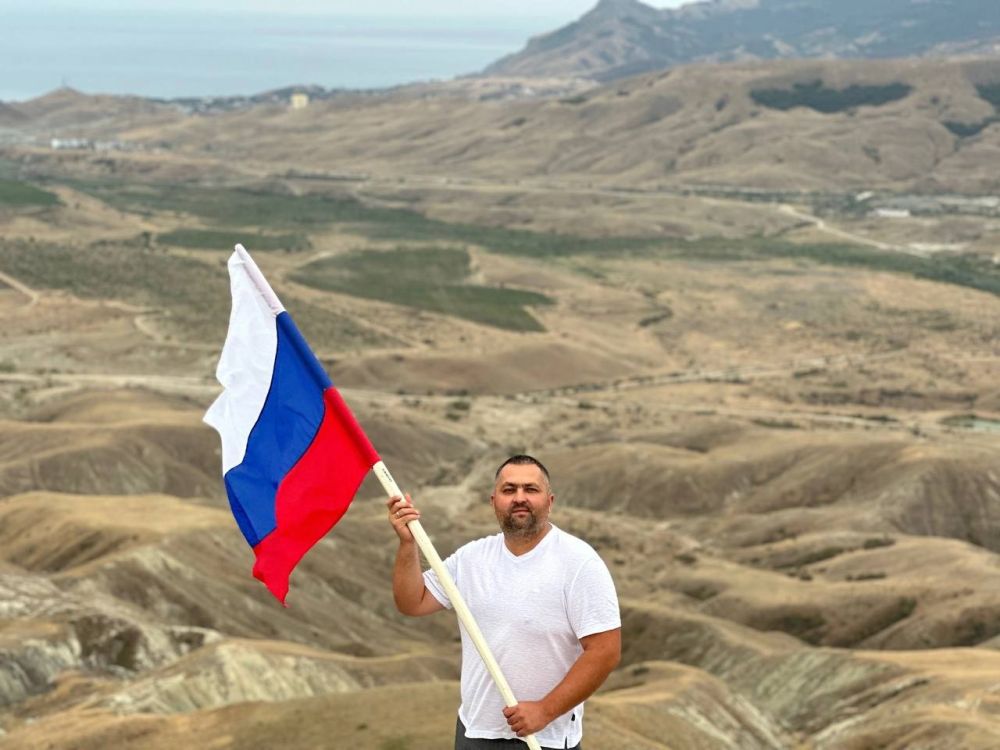 Сегодня свой день рождения отмечает депутат Феодосийского городского совета Республики Крым третьего созыва Сельвер Меметович Аблаев Сегодня свой день рождения отмечает депутат Феодосийского городского совета Республики Крым третьего созыва Сельвер Меметович Аблаев