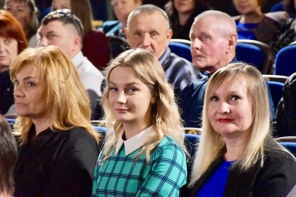 Владимир Немцев: 16 марта в России отмечается День работников ЖКХ Владимир Немцев: 16 марта в России отмечается День работников ЖКХ