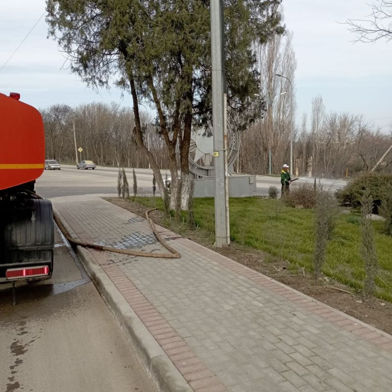 Игорь Ткаченко: В третье воскресенье марта ежегодно свой профессиональный праздник отмечают работники жилищно-коммунальной сферы и бытового обслуживания Игорь Ткаченко: В третье воскресенье марта ежегодно свой профессиональный праздник отмечают работники жилищно-коммунальной сферы и бытового обслуживания