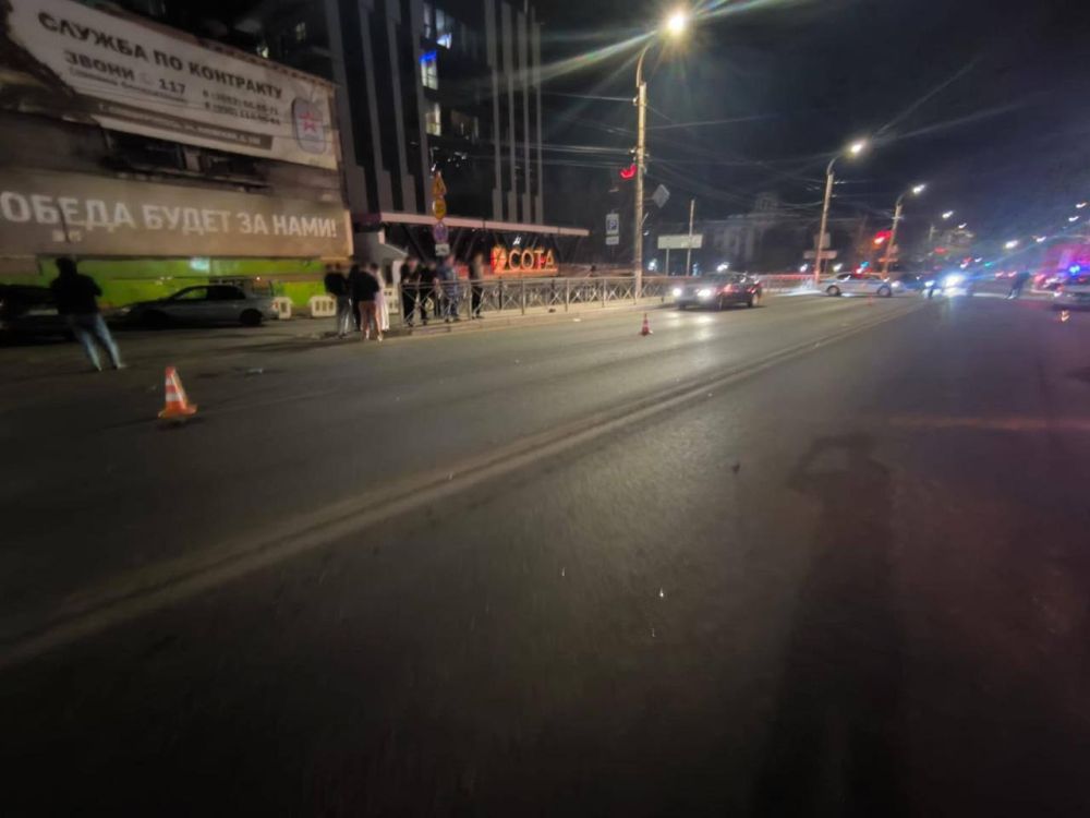 Госавтоинспекция выясняет обстоятельства смертельного ДТП в Симферополе Госавтоинспекция выясняет обстоятельства смертельного ДТП в Симферополе