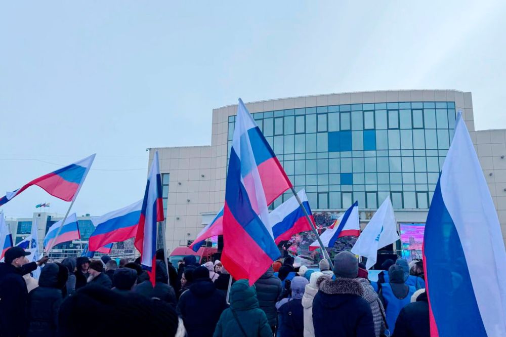 Работники учреждений и органов УИС приняли участие в праздничных мероприятиях, посвященных Дню воссоединения Крыма с Россией 2 Работники учреждений и органов УИС приняли участие в праздничных мероприятиях, посвященных Дню воссоединения Крыма с Россией 2