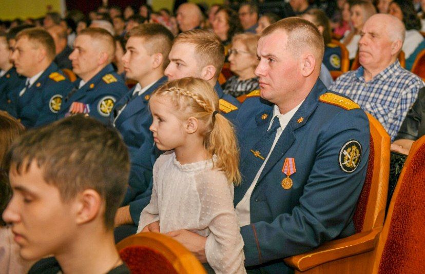 Работники учреждений и органов УИС приняли участие в праздничных мероприятиях, посвященных Дню воссоединения Крыма с Россией 2 Работники учреждений и органов УИС приняли участие в праздничных мероприятиях, посвященных Дню воссоединения Крыма с Россией 2