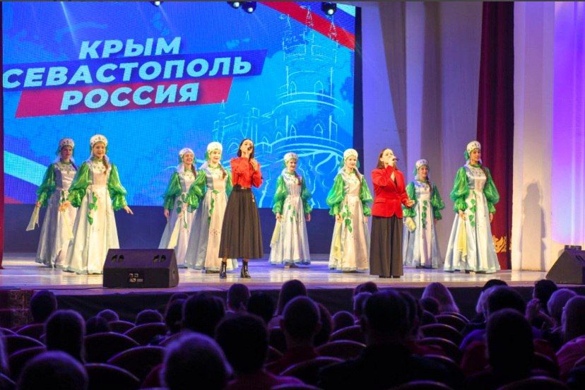 Работники учреждений и органов УИС приняли участие в праздничных мероприятиях, посвященных Дню воссоединения Крыма с Россией 2 Работники учреждений и органов УИС приняли участие в праздничных мероприятиях, посвященных Дню воссоединения Крыма с Россией 2