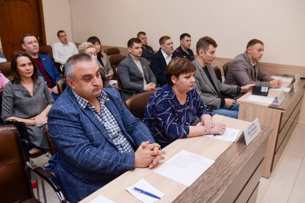 Провела заседание внеочередной 9 сессии Евпаторийского городского совета Провела заседание внеочередной 9 сессии Евпаторийского городского совета