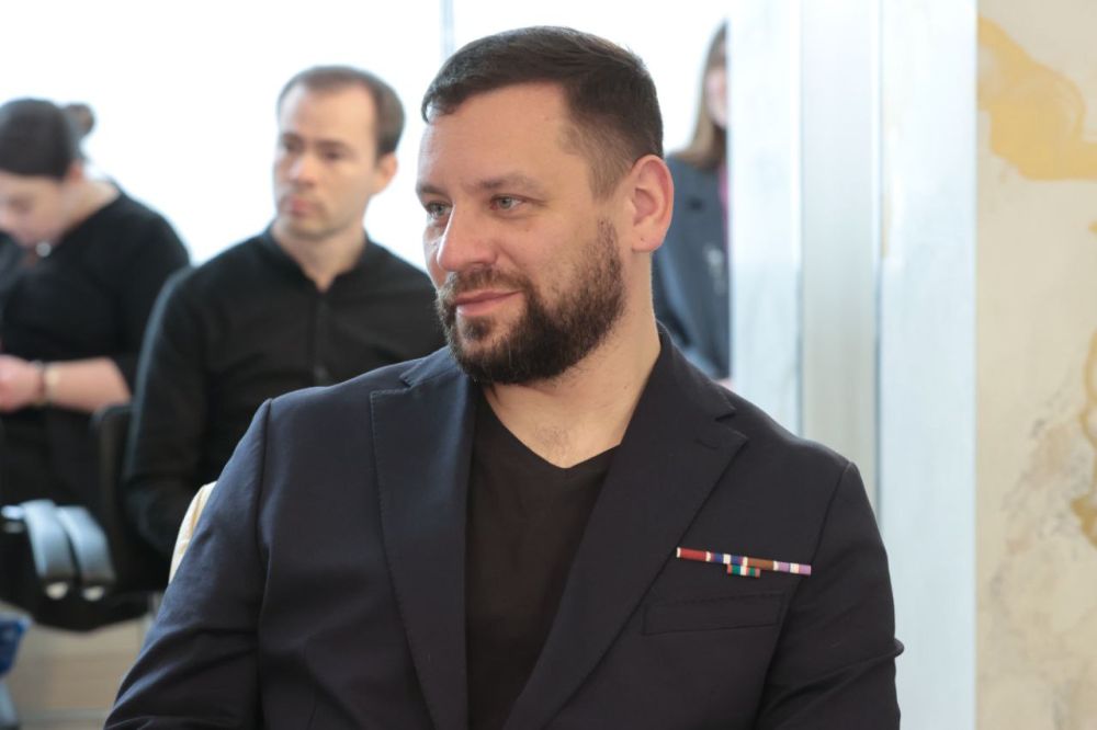 Владимир Константинов: В Государственном Совете провели круглый стол на тему: «Крымский парламентаризм: прошлое, настоящее, будущее» Владимир Константинов: В Государственном Совете провели круглый стол на тему: «Крымский парламентаризм: прошлое, настоящее, будущее»
