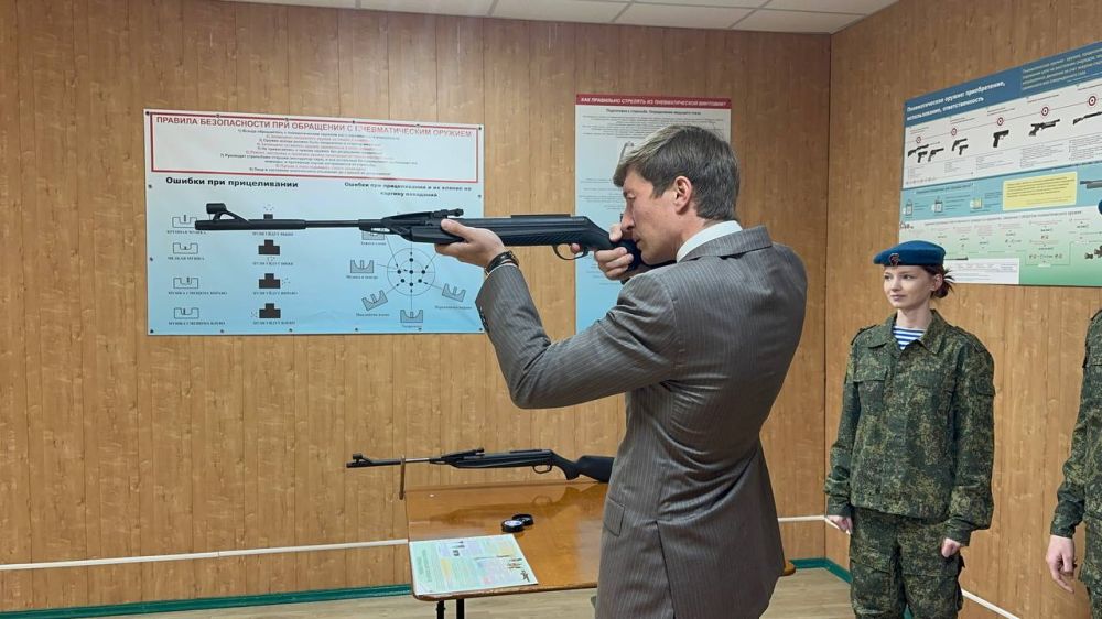 Иван Манучаров: Принял участие в торжественном открытии первого в Республике Крым центра подготовки юноармейцев - Дом Юнармии Иван Манучаров: Принял участие в торжественном открытии первого в Республике Крым центра подготовки юноармейцев - Дом Юнармии