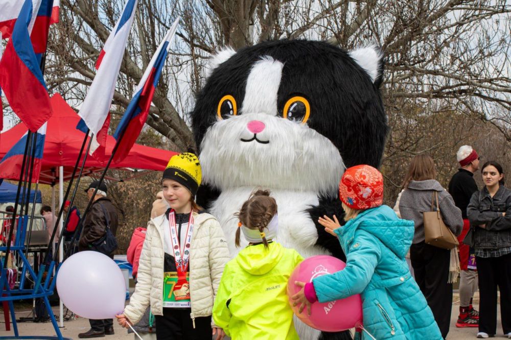 23 марта в Симферополе на территории парка им. Ю.А 23 марта в Симферополе на территории парка им. Ю.А