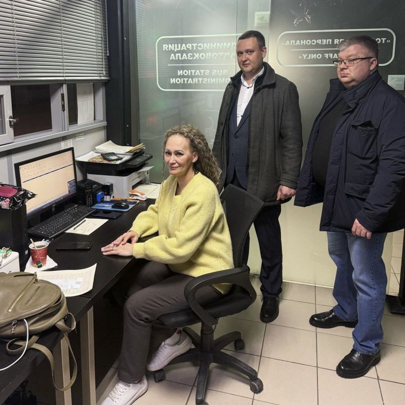 Организацию межрегиональных пассажирских автобусных перевозок обсудили с представителями автовокзала Организацию межрегиональных пассажирских автобусных перевозок обсудили с представителями автовокзала