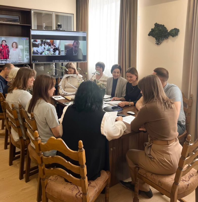 Министр экологии и природных ресурсов Республики Крым Ольга Шевцова провела заседание комиссии в сфере недропользования Министр экологии и природных ресурсов Республики Крым Ольга Шевцова провела заседание комиссии в сфере недропользования
