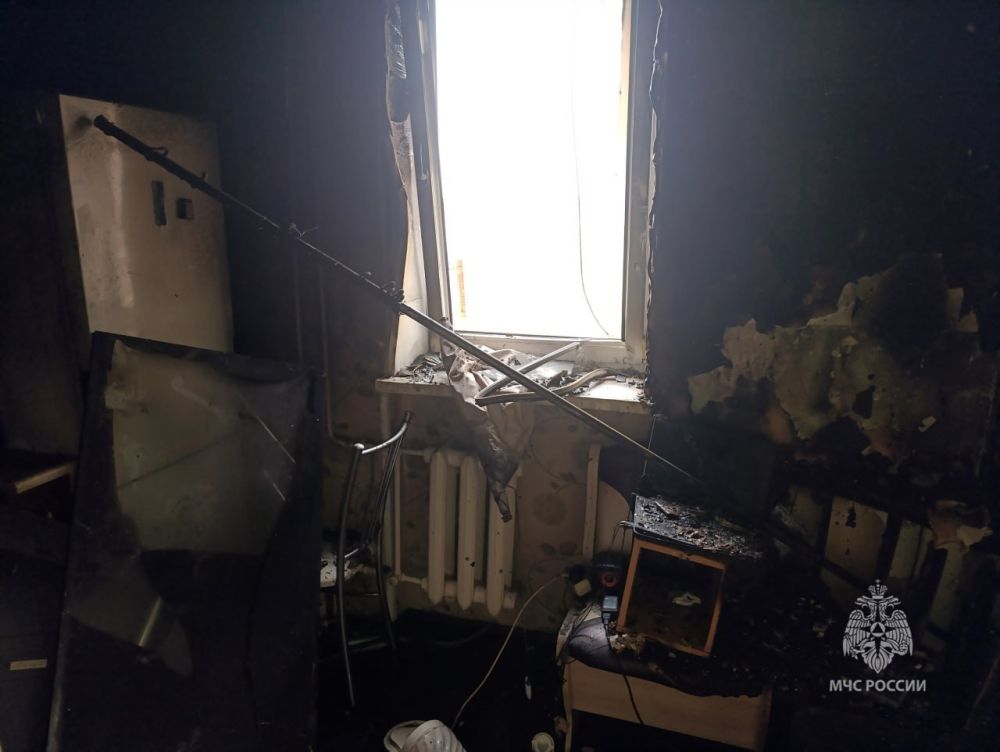 В Евпатории женщина погибла на пожаре в квартире многоэтажки