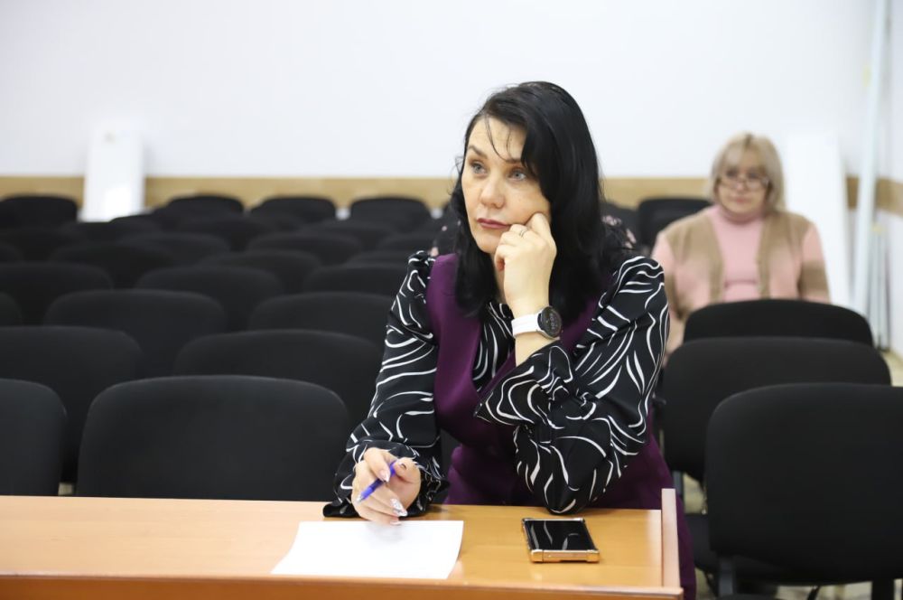 Ольга Урайкина: Сегодня в большом зале администрации Бахчисарайского района состоялось второе заседание Общественного совета Бахчисарайского района Ольга Урайкина: Сегодня в большом зале администрации Бахчисарайского района состоялось второе заседание Общественного совета Бахчисарайского района