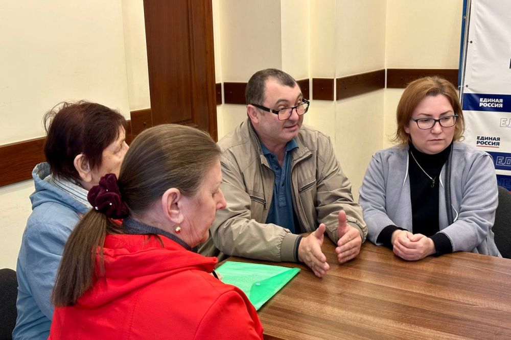 Владимир Немцев: Провёл приём граждан по личным вопросам на площадке региональной общественной приёмной партии «Единая Россия» Владимир Немцев: Провёл приём граждан по личным вопросам на площадке региональной общественной приёмной партии «Единая Россия»