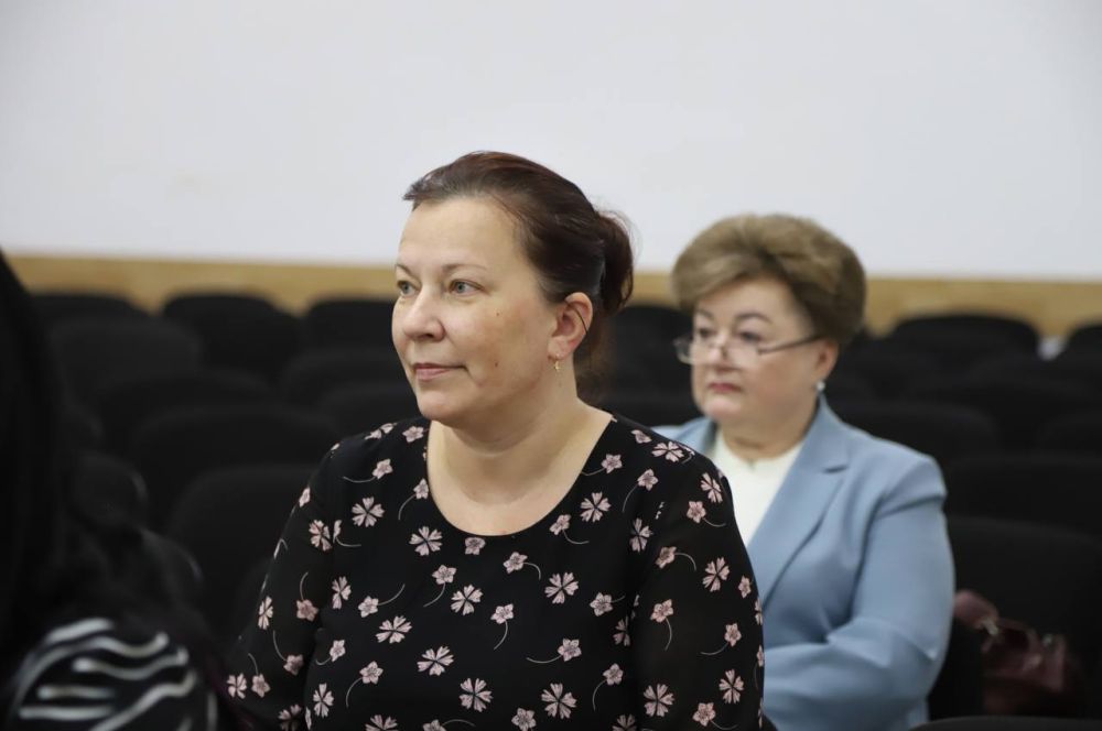 Принял участие в расширенном заседании Общественного совета Бахчисарайского района под руководством председателя совета Валентины Поповой Принял участие в расширенном заседании Общественного совета Бахчисарайского района под руководством председателя совета Валентины Поповой