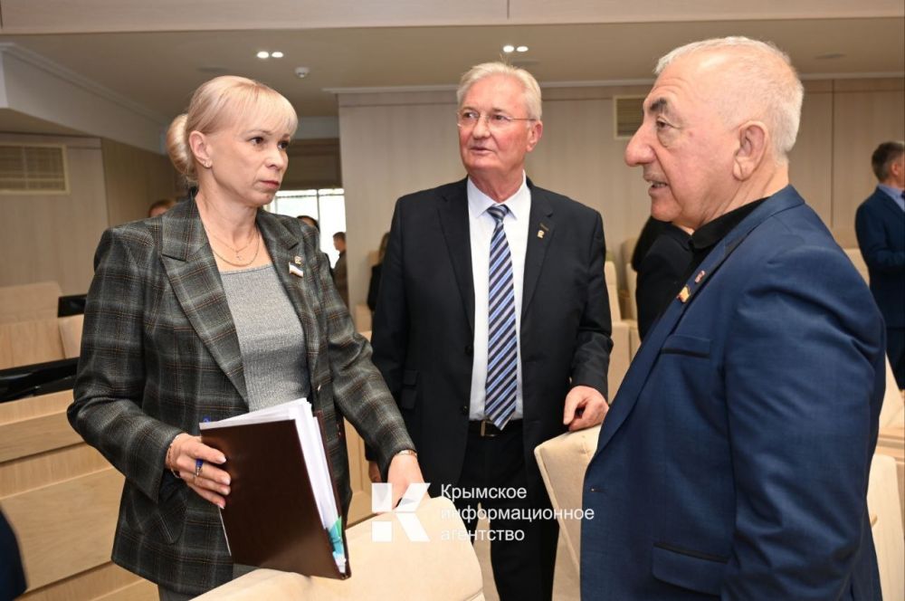 В кулуарах Госсовета РК В кулуарах Госсовета РК