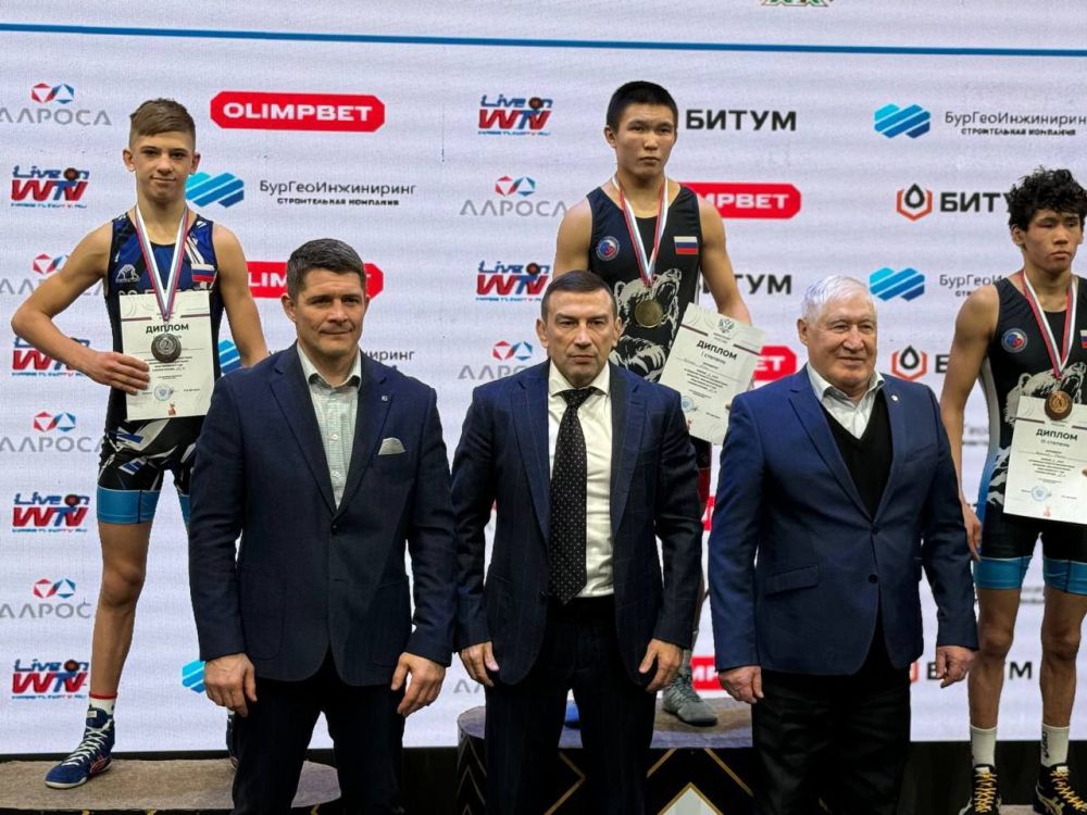 ГБУ ДО РК «СШ №3 им. Н.Т. Гостева» участвовала в первенстве России среди юниоров до 21 года и до 18 лет ГБУ ДО РК «СШ №3 им. Н.Т. Гостева» участвовала в первенстве России среди юниоров до 21 года и до 18 лет