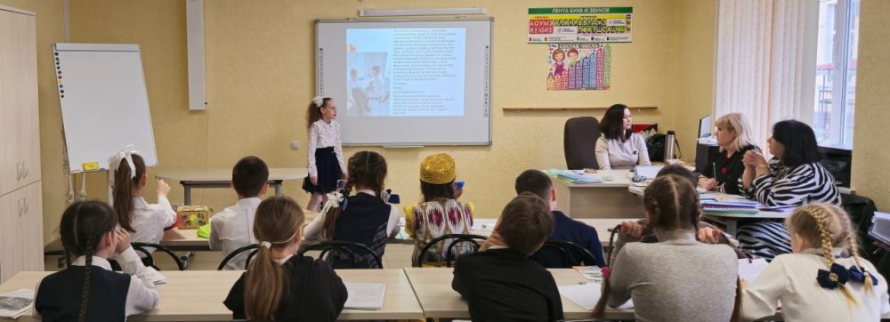 На базе Государственного бюджетного образовательного учреждения дополнительного образования Республики Крым «Эколого-биологический центр» при поддержке Министерства образования, науки и молодёжи Республики Крым состоялся... На базе Государственного бюджетного образовательного учреждения дополнительного образования Республики Крым «Эколого-биологический центр» при поддержке Министерства образования, науки и молодёжи Республики Крым состоялся...