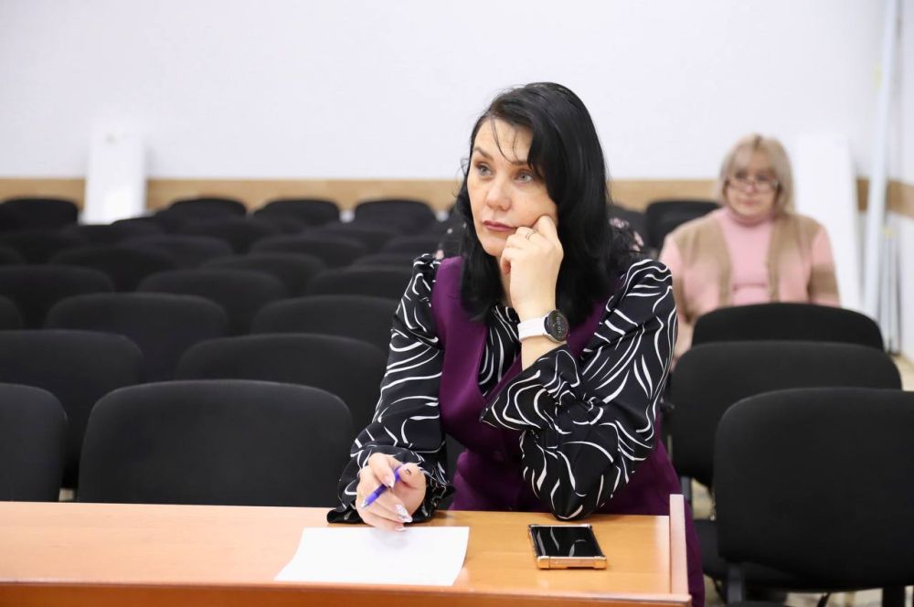 Принял участие в расширенном заседании Общественного совета Бахчисарайского района под руководством председателя совета Валентины Поповой Принял участие в расширенном заседании Общественного совета Бахчисарайского района под руководством председателя совета Валентины Поповой